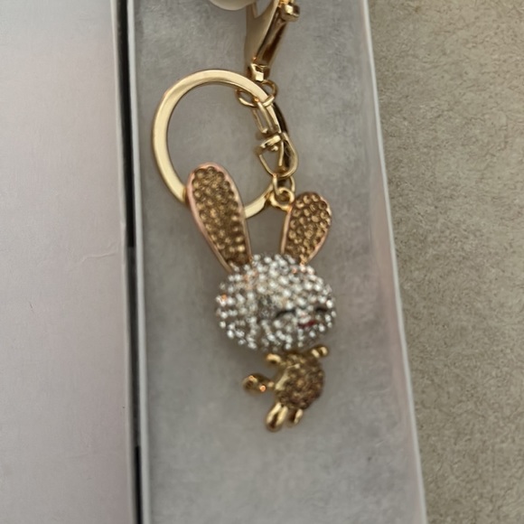 Bunny purse charm - Picture 3 of 3
